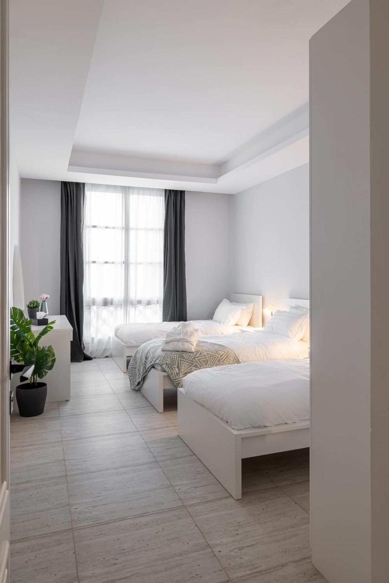 Modern 3br Retreat I Gym, Balcony & Prime Location Apartment Riyadh