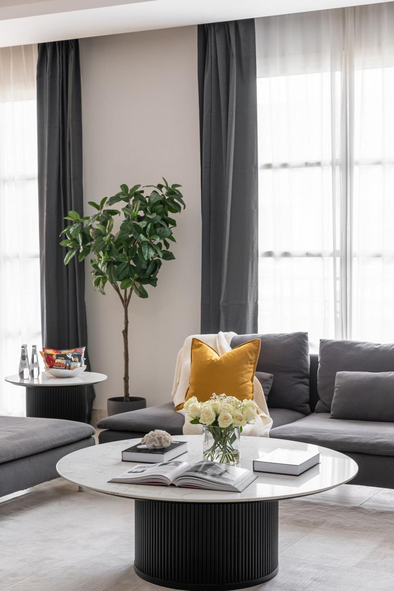 Modern 3br Retreat I Gym, Balcony & Prime Location *